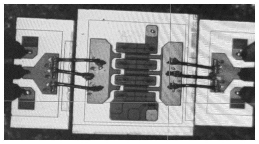 Parameter extraction modeling method suitable for discrete device after scribing