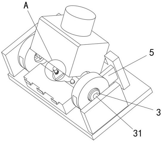 Bending and cutting device for fitness equipment processing