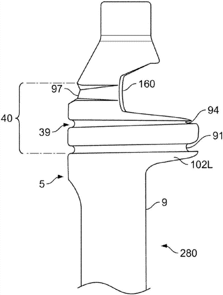 Dental syringe with stabilizer for removable needle