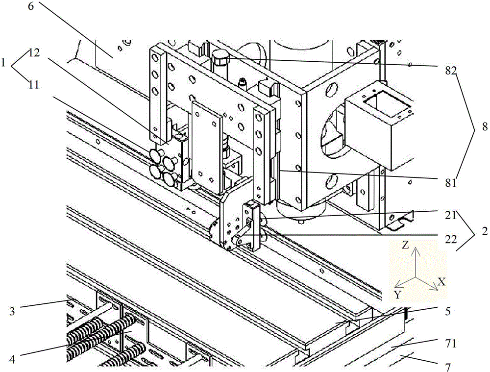 Automatic feeding and discharging mechanism of engraving and milling machine and feeding and discharging method