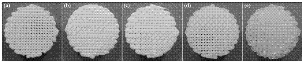 Organic/inorganic composite three-dimensional porous scaffold with drug sustained release function, and preparation method thereof