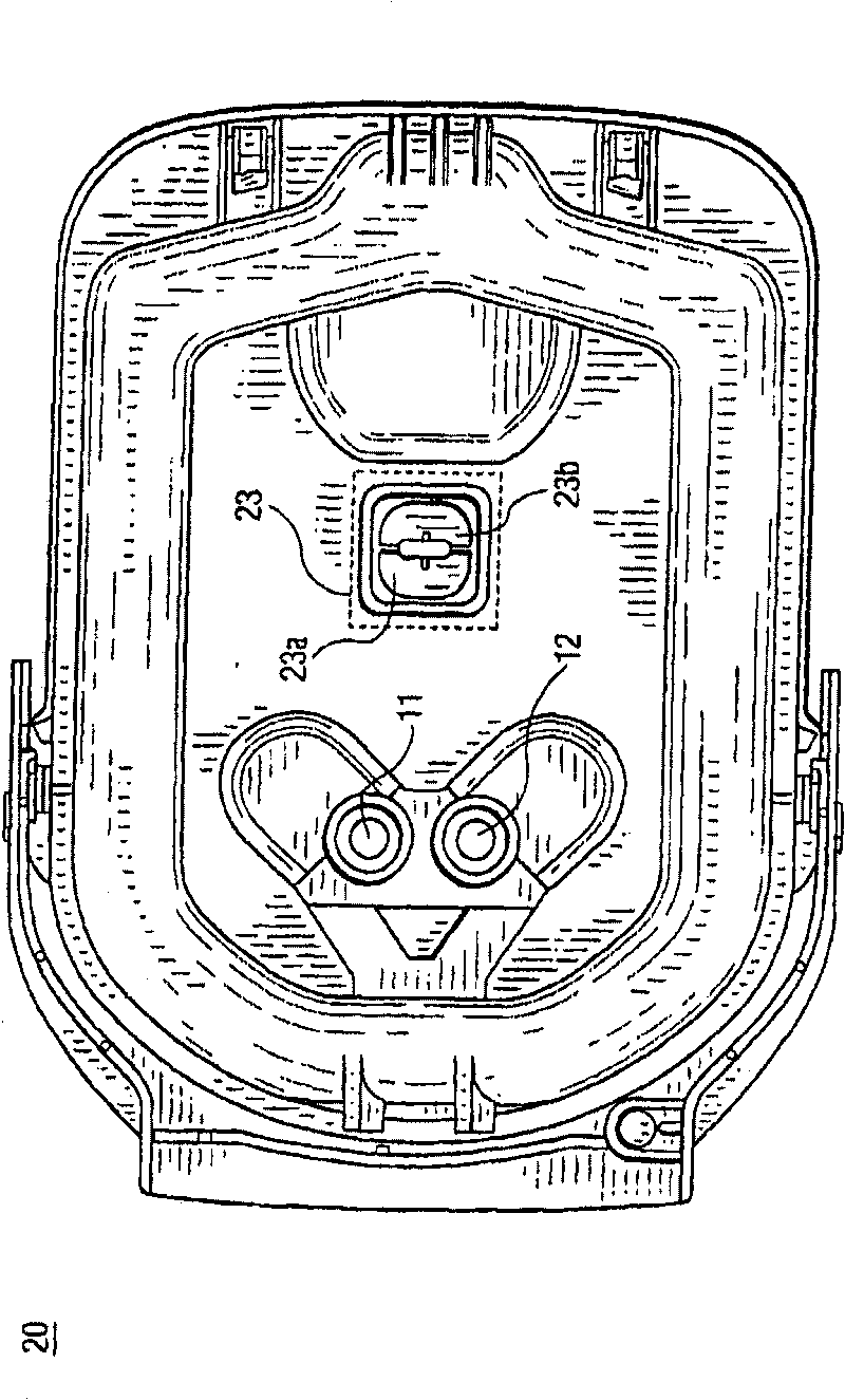 Identification system for defibrillator electrode package