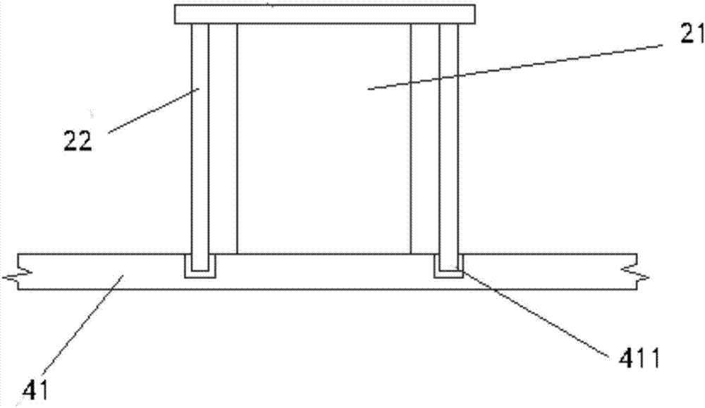 Quasi-static test device and method for base-free reinforced concrete column