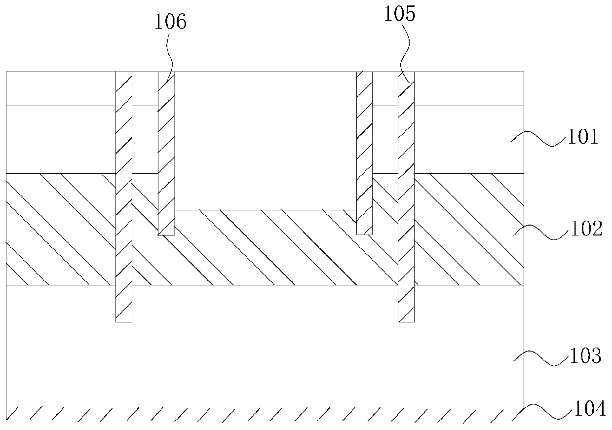 A seepage water blocking structure and heat exchange structure