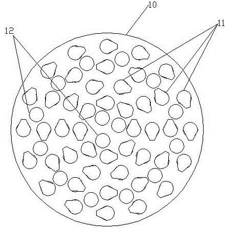 Extracting tank with built-in partition plate