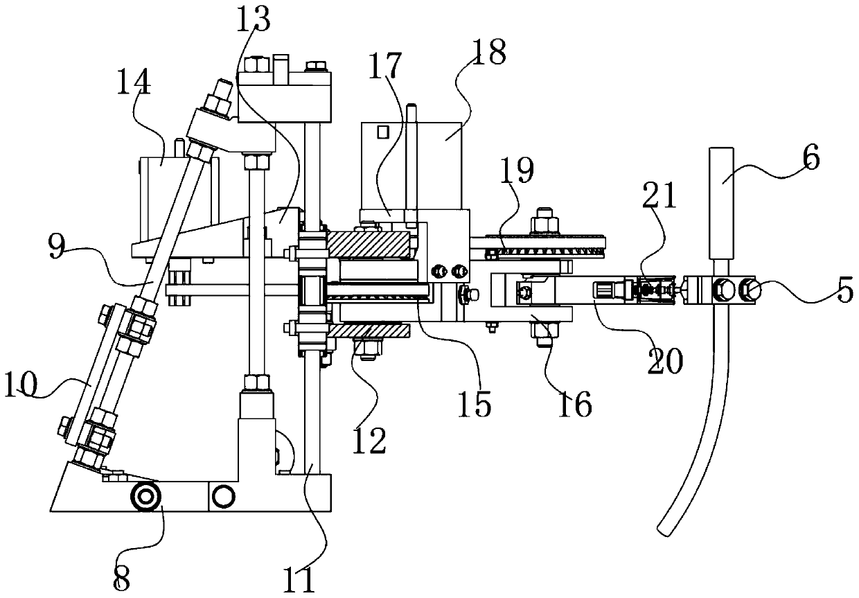 Quick glue dispensing device for circuit board production