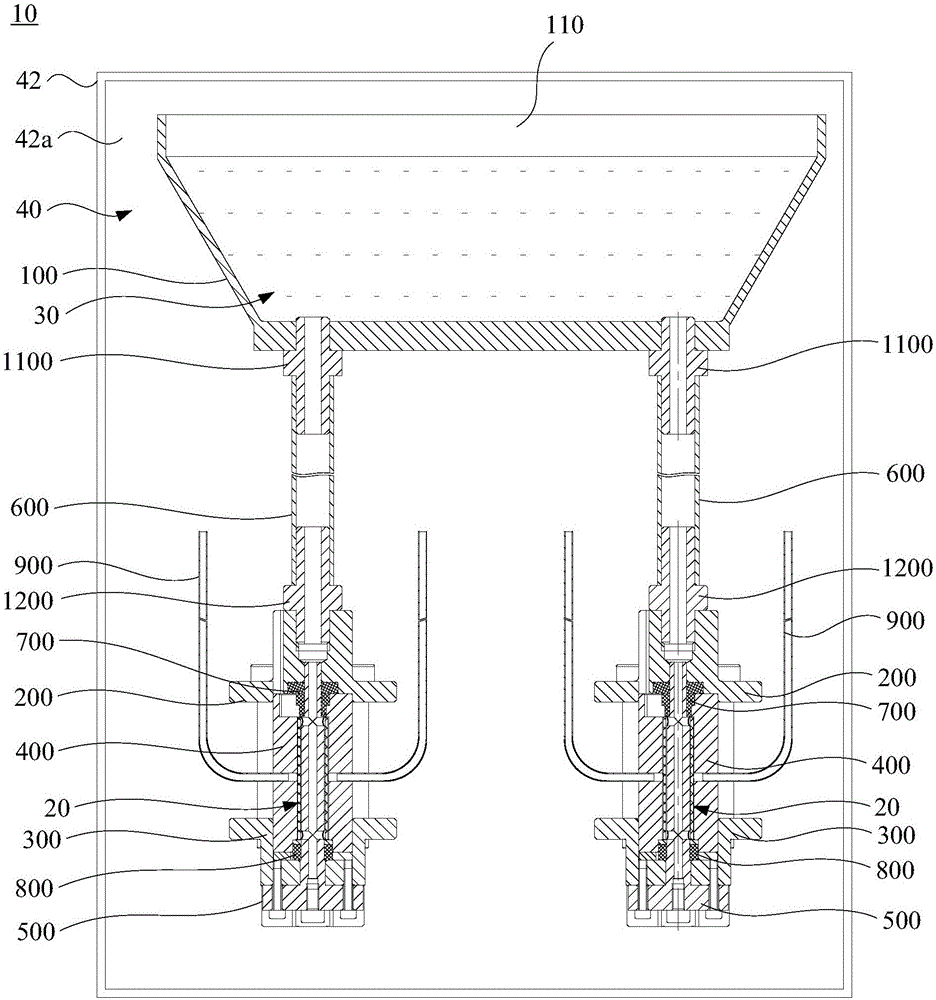 Glue pouring method and device