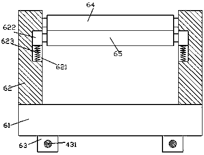 Cloth winding device with automatic adjusting function