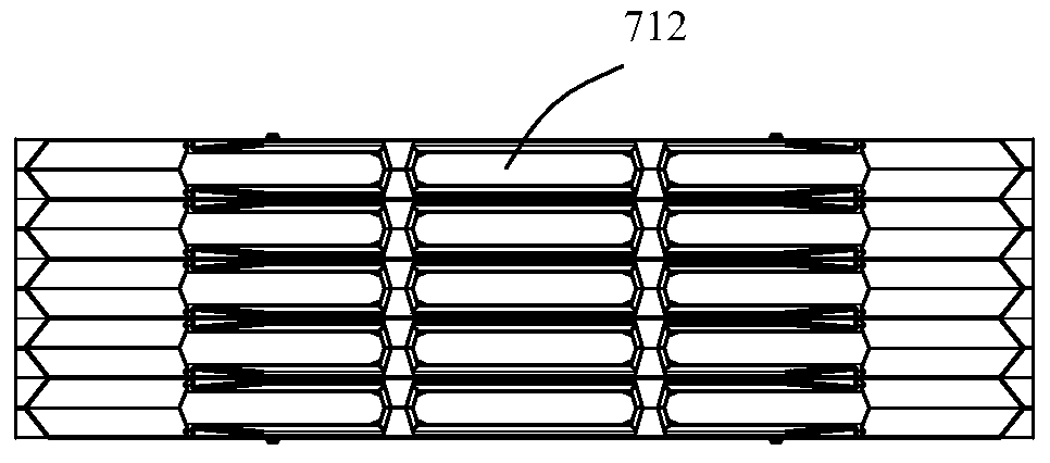 Anti-freezing saturated wet tail gas condensation dehumidification device and method