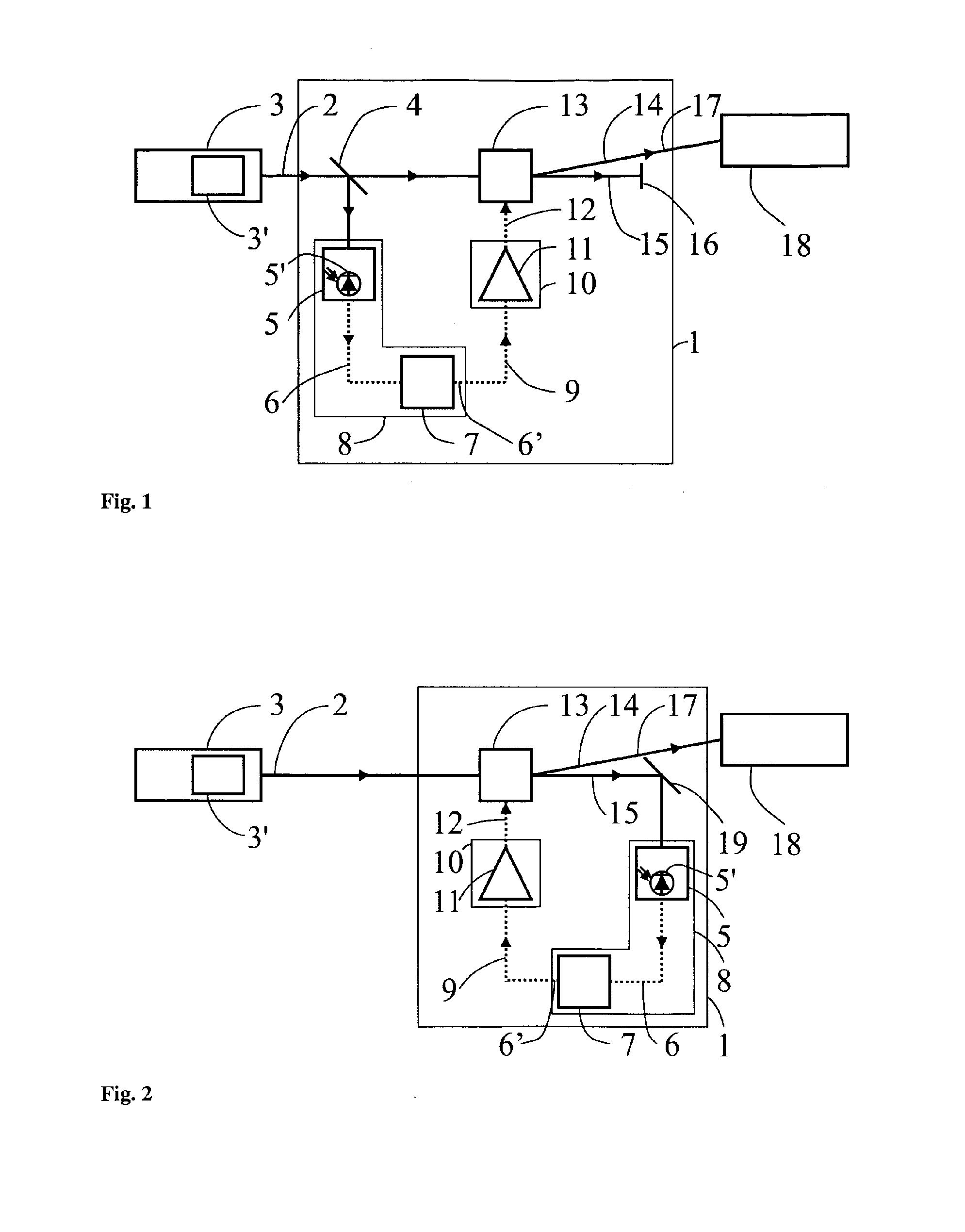 Method and device for generating a self-referenced optical frequency comb