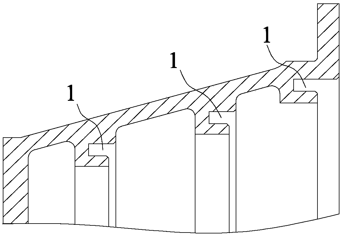 Lathe machining method for end face deep narrow groove in aerial engine crankcase