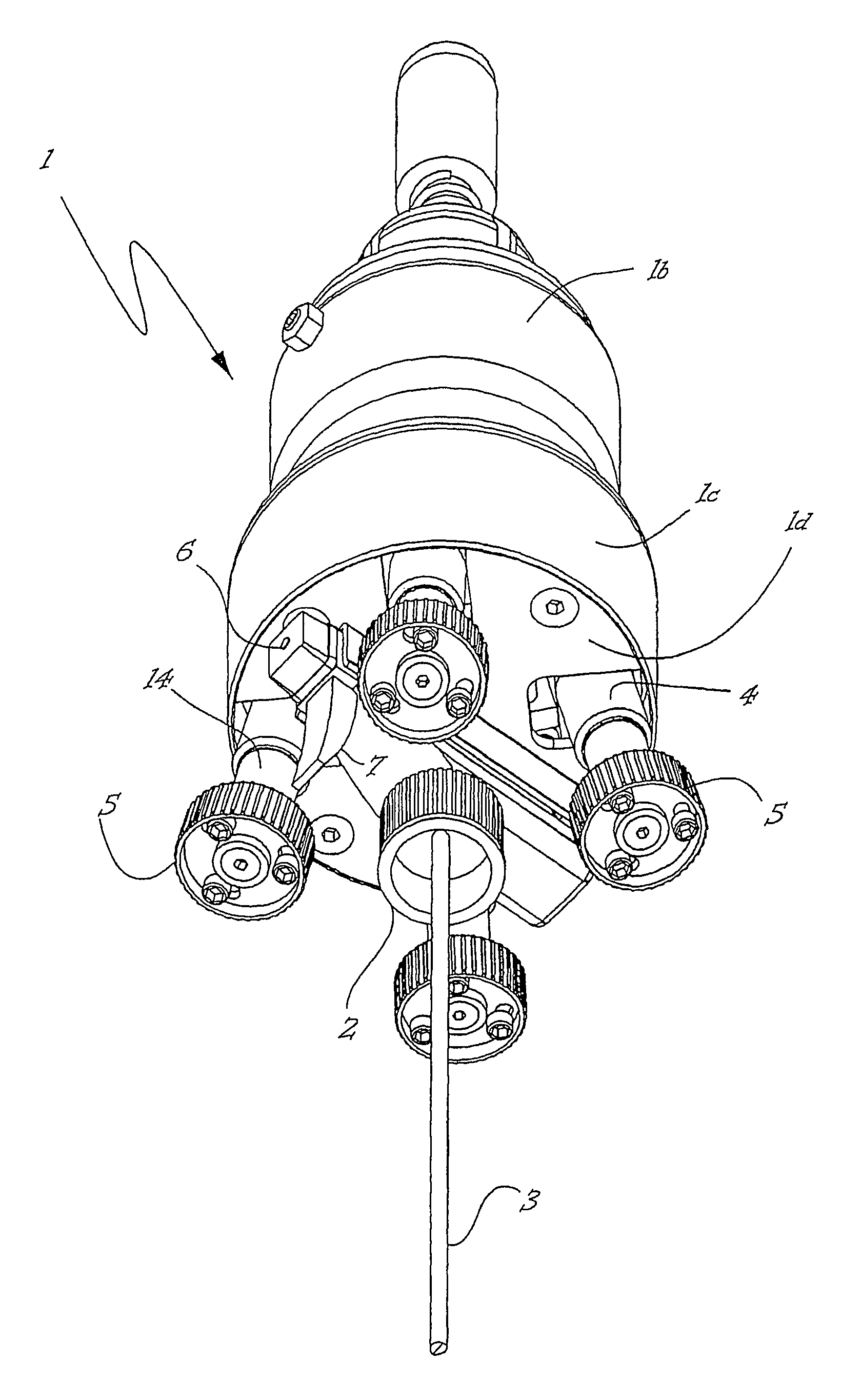 Screwing head for screwing the ring nut of a small trigger-type pump on a vessel