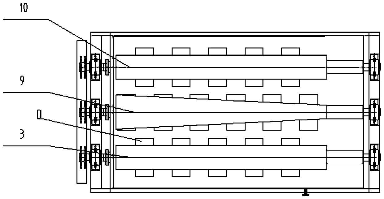 Pre-treatment reaction bin used for rice and wheat straw fiber extracting