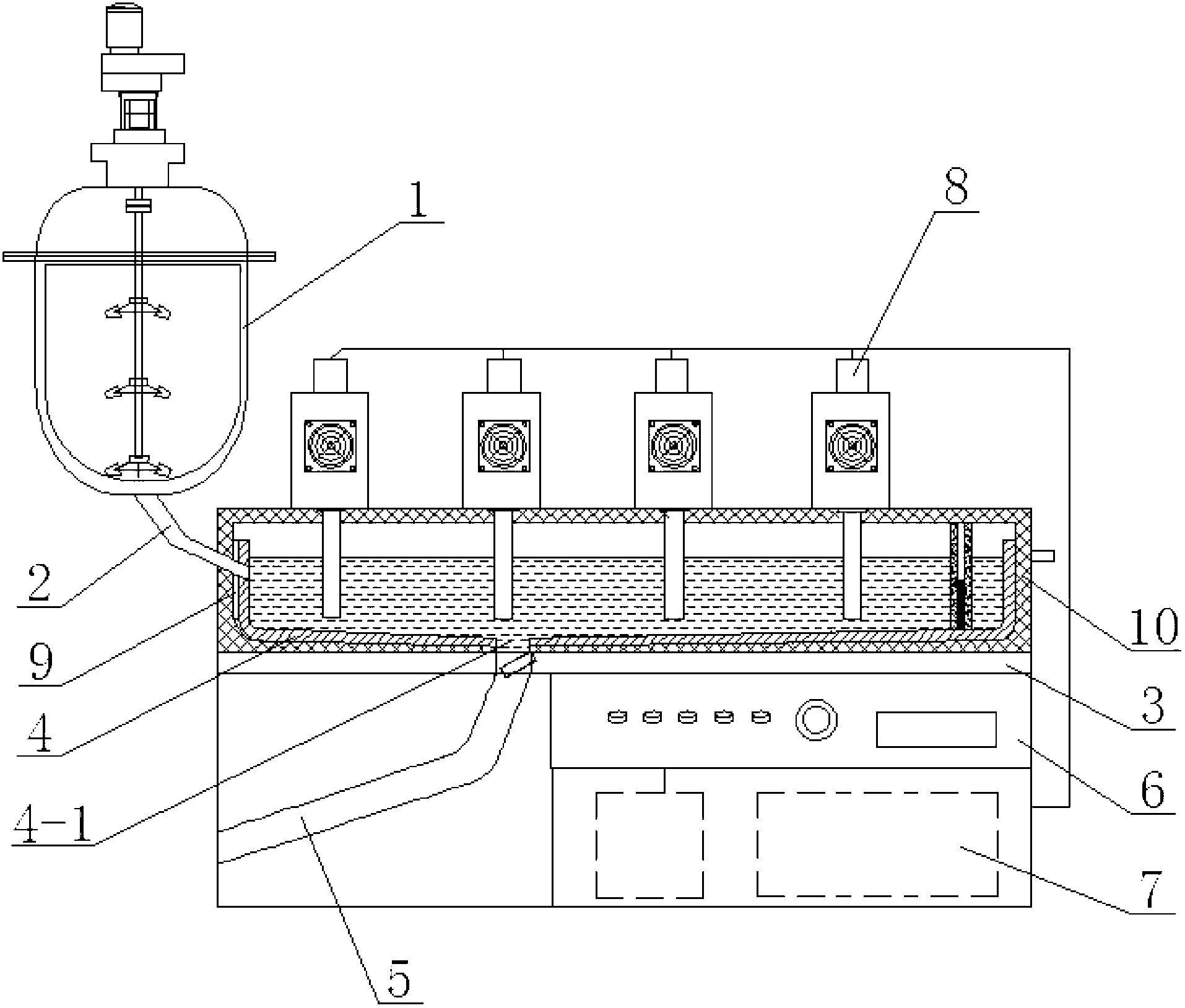 Device for preparing natural nanometer fibers through continuous ultrasonic method and continuous ultrasonic method