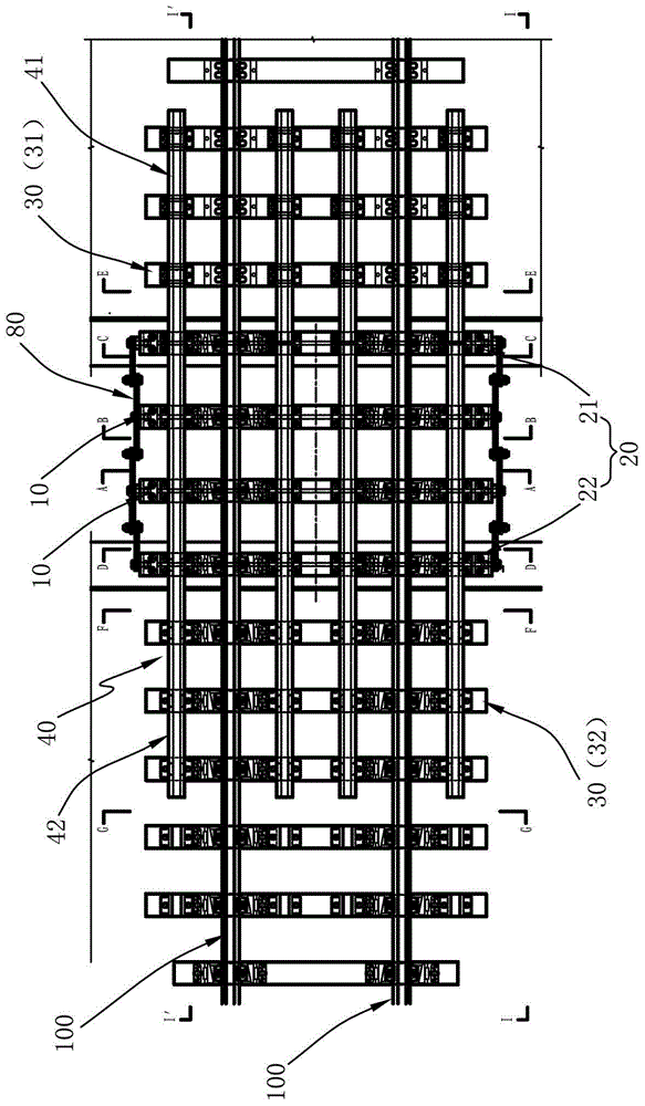 Large-displacement railroad bridge end expansion device