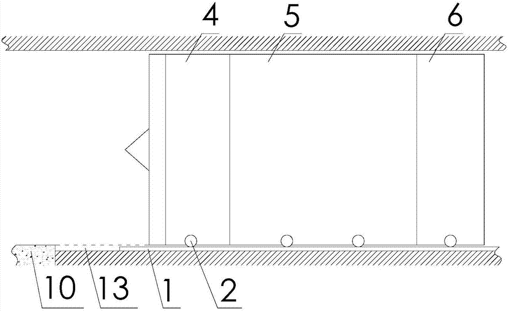 Translation construction structure of shield machine, and translation method