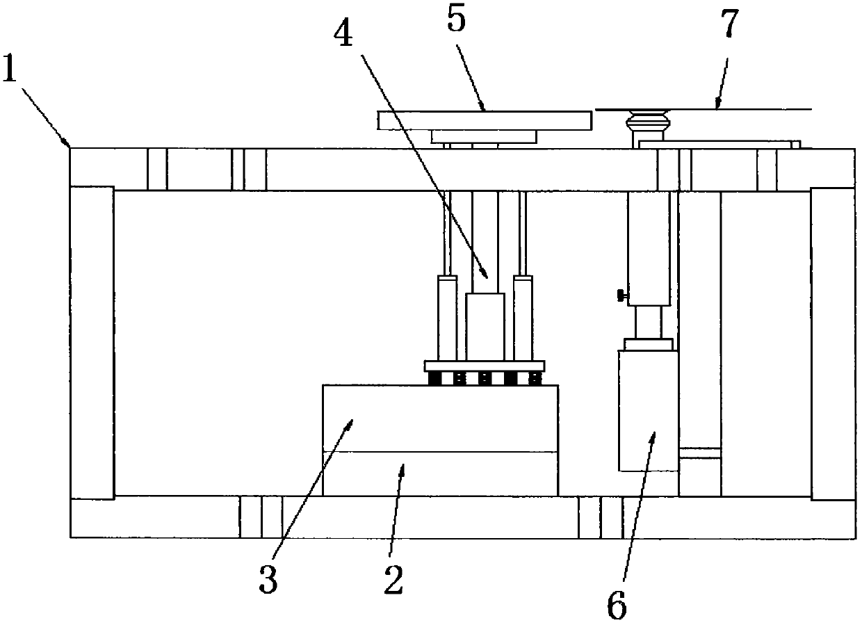 Automatic switching-on mechanism for FPC of backlight plate