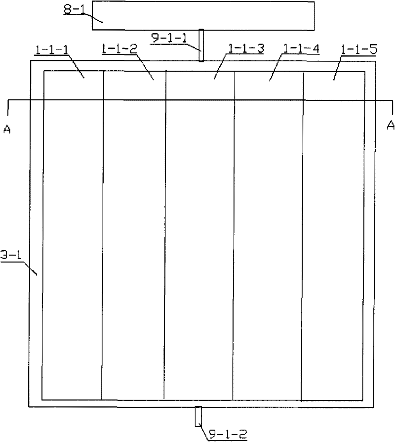 Secondary reflective spherical surface lighting solar hot water generating device