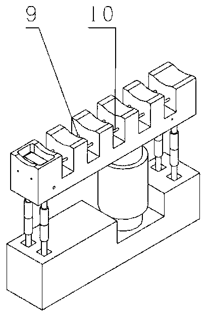 Lifting platform claw type AUV releasing and recovering device adopted by underwater glider