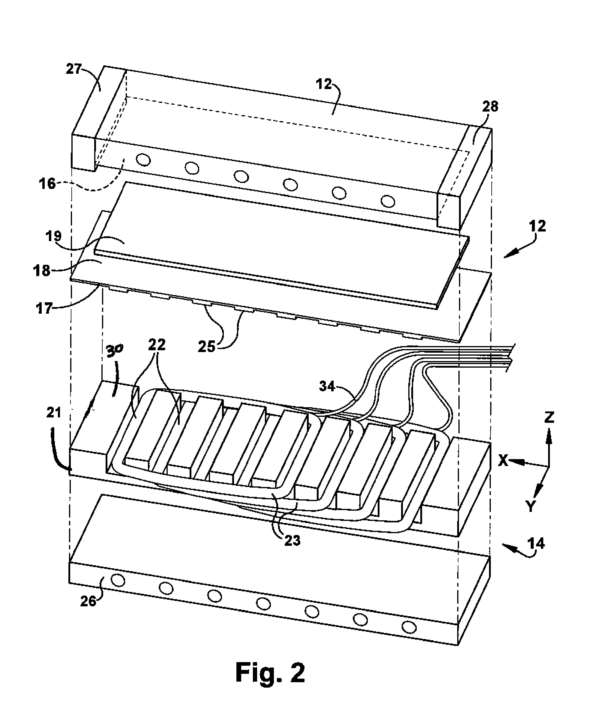 Mold apparatus for forming polymer and method