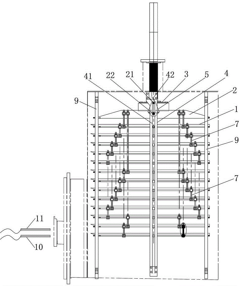 Freeze dryer with liftable and inclinable board layers