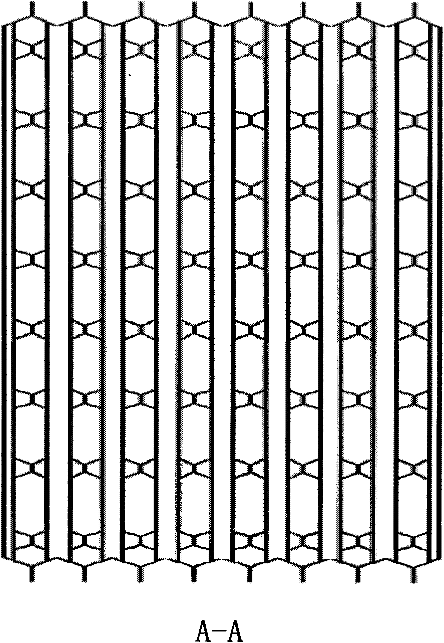 Lamella heat exchanger and manufacturing method thereof and lamella evaporative condensing equipment