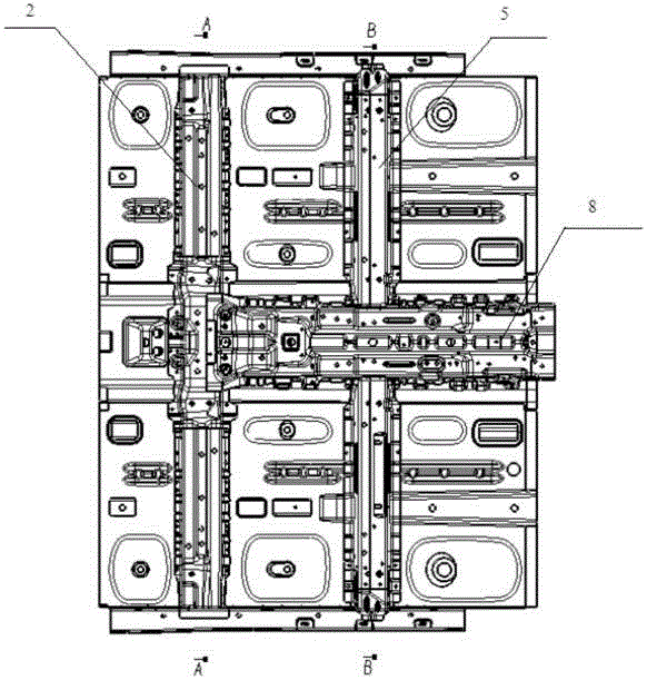 A front floor assembly structure suitable for platform vehicles