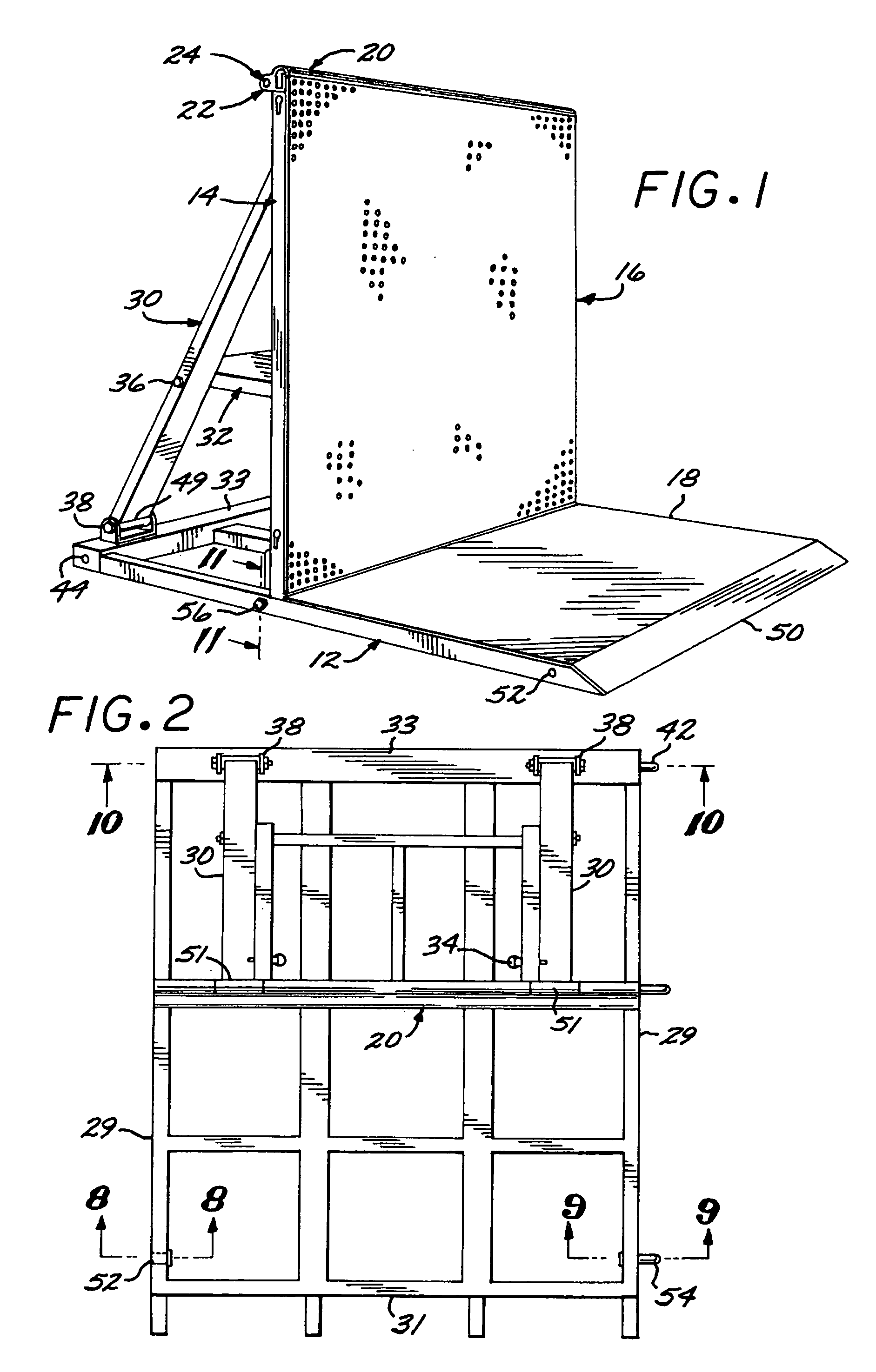 Collapsible crowd control barrier