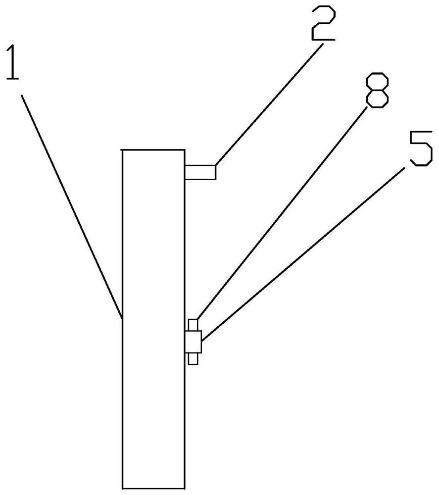 Automatic alcohol spraying device