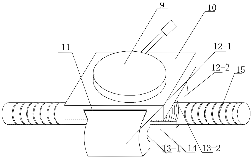 A spiral cable untwisting machine