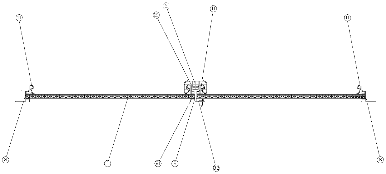 Novel sunlight plate fixing structure convenient to install and installation method thereof