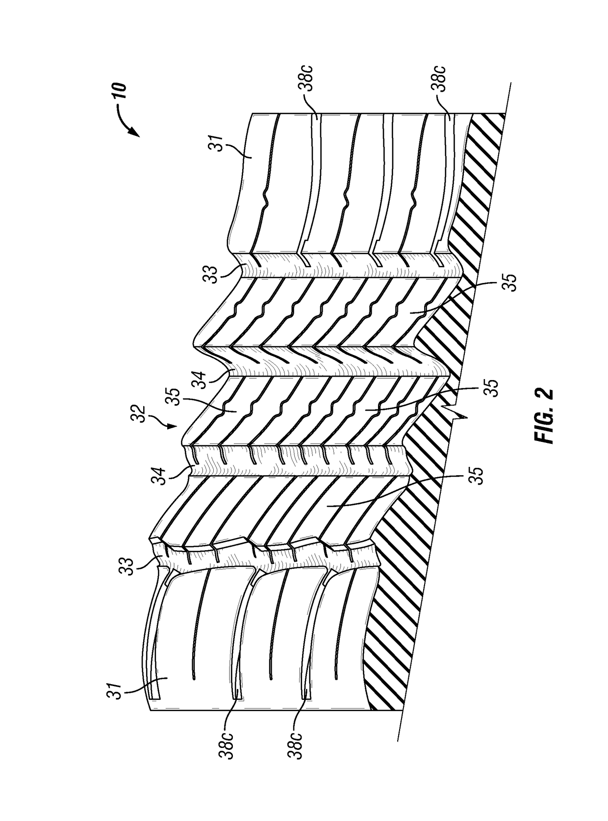 Tire tread with improved dry/snow traction