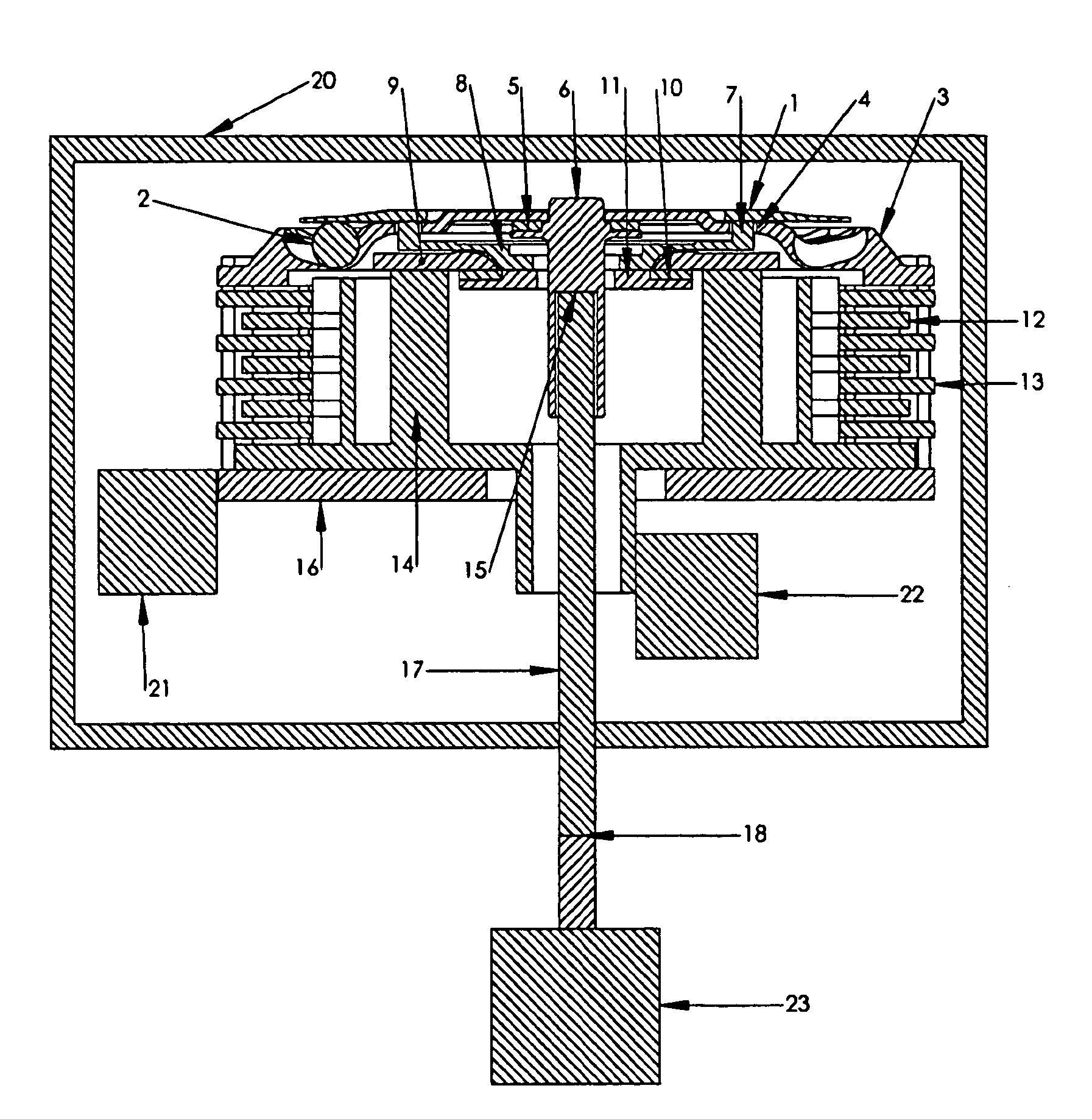 Clutch apparatus with automatic centrifugal engagement of pressure plate