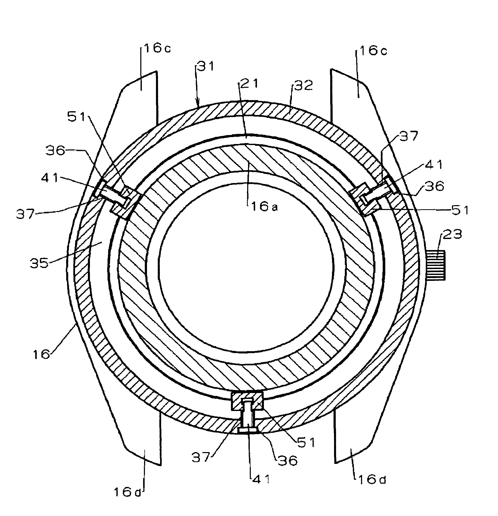 Timepiece having rotatable and detachable bezel