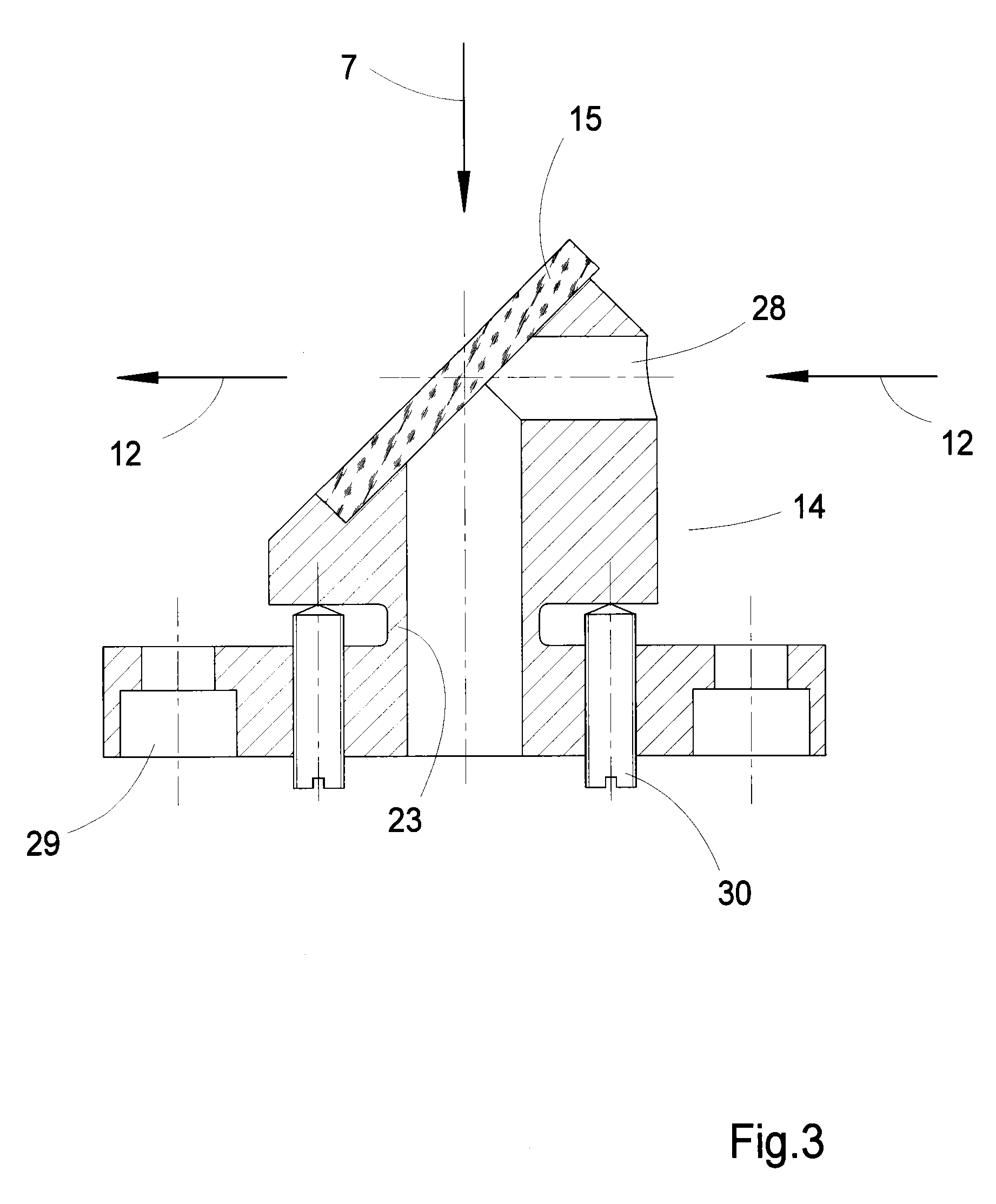 Apparatus for combining individual light beams of different wavelengths to form a coaxial light bundle