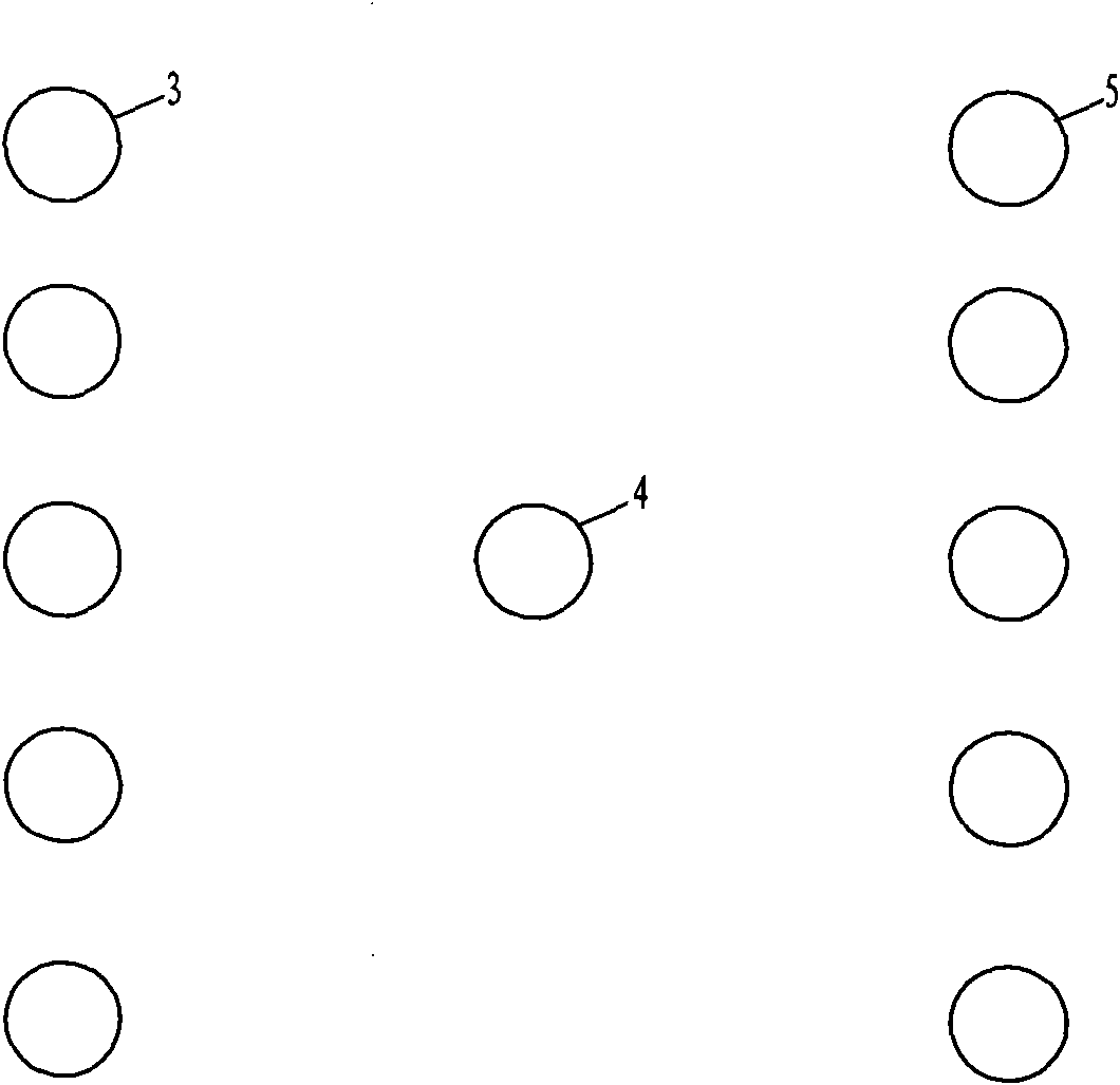 Rock high-pressure permeability testing method and device based on rock displacement and hole-pressure