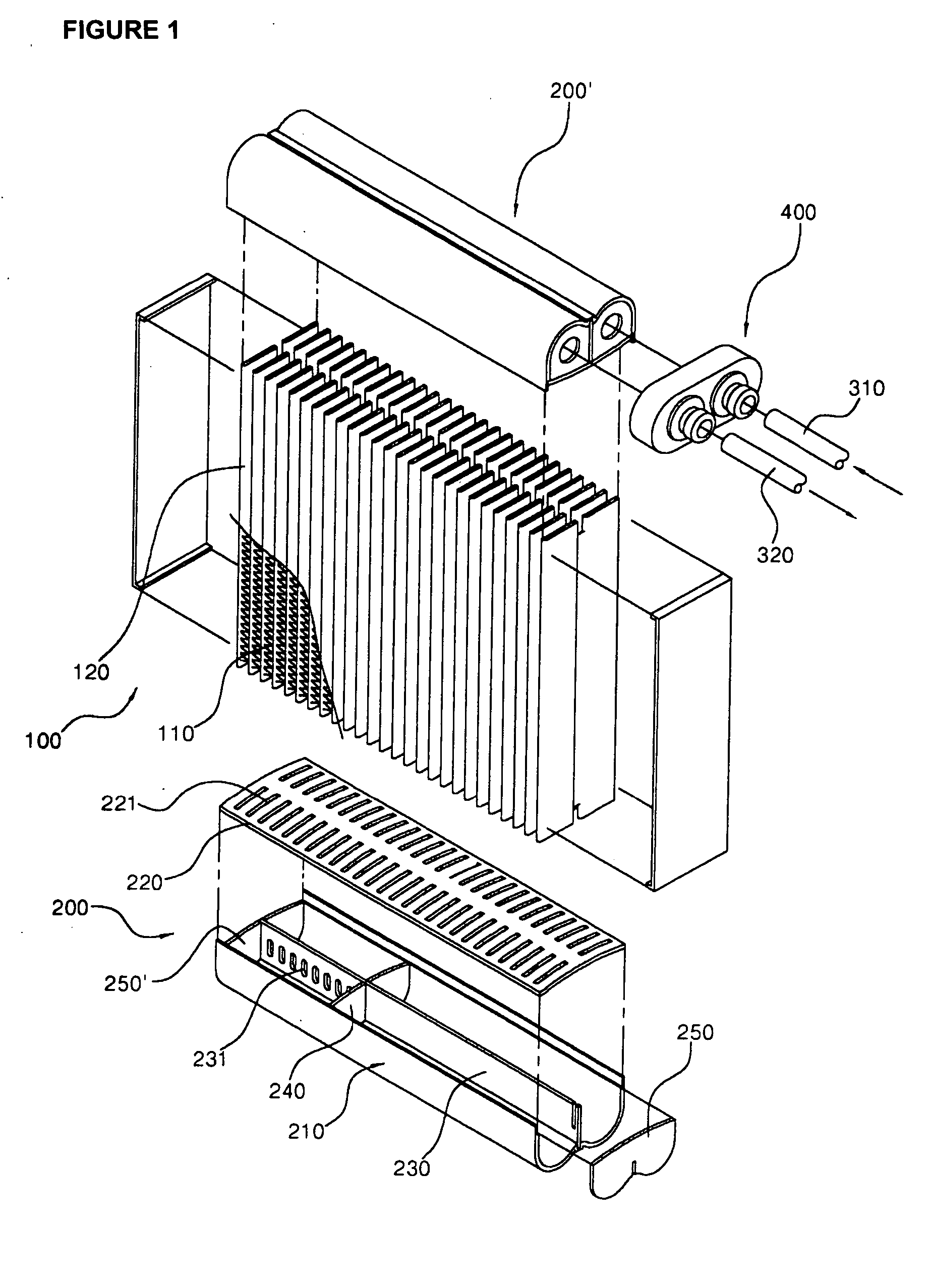 Header pipe evaporator for use in an automobile