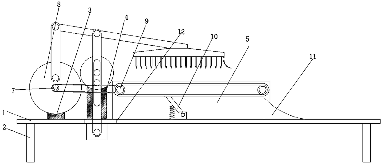 Sesame seed candy dicing device transforming rotating force into reciprocating cutter type