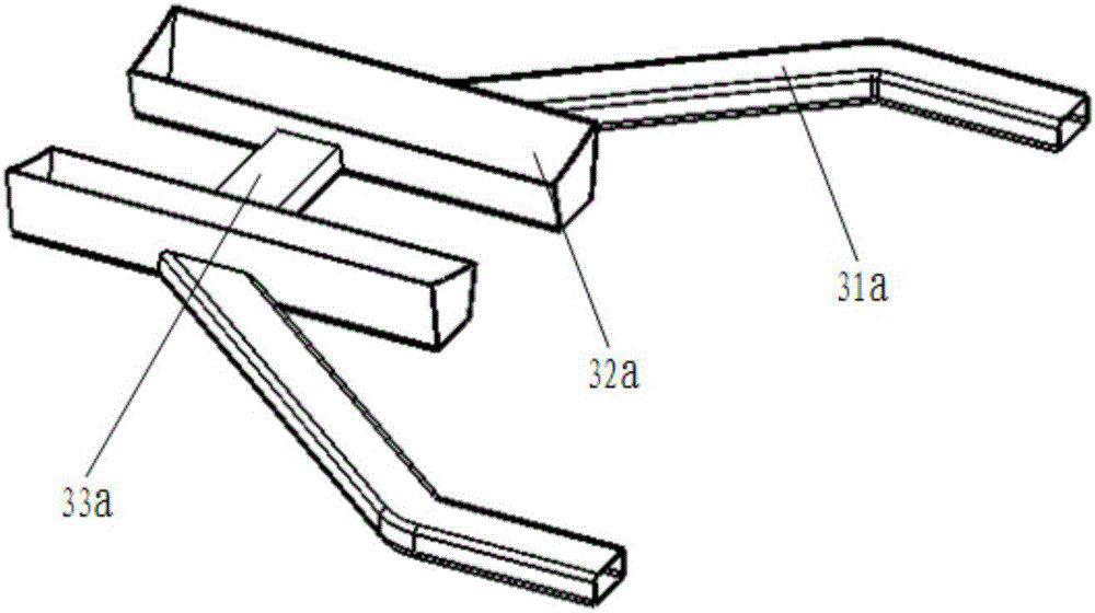 Skirt and frame of tank container