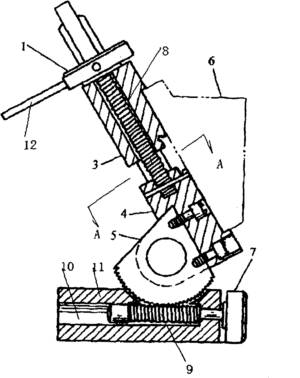 Adjustable-inclination angle bench clamp