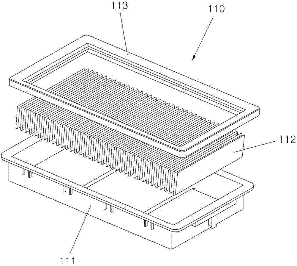 Circular air filter and air cleaner assembly for vehicle having the air filter