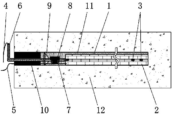 Deep hole presplitting water coupling blasting explosive charging structure and construction method