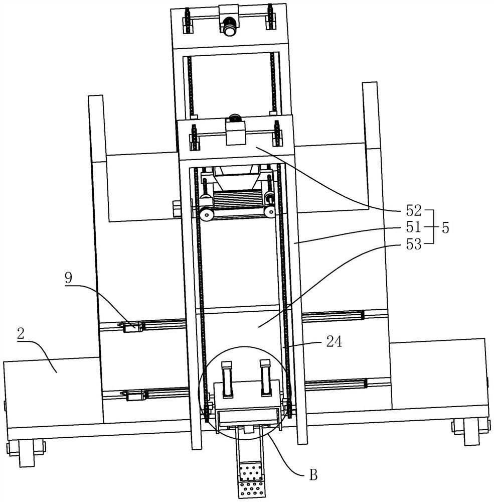 Concrete gravel recycling and separating device