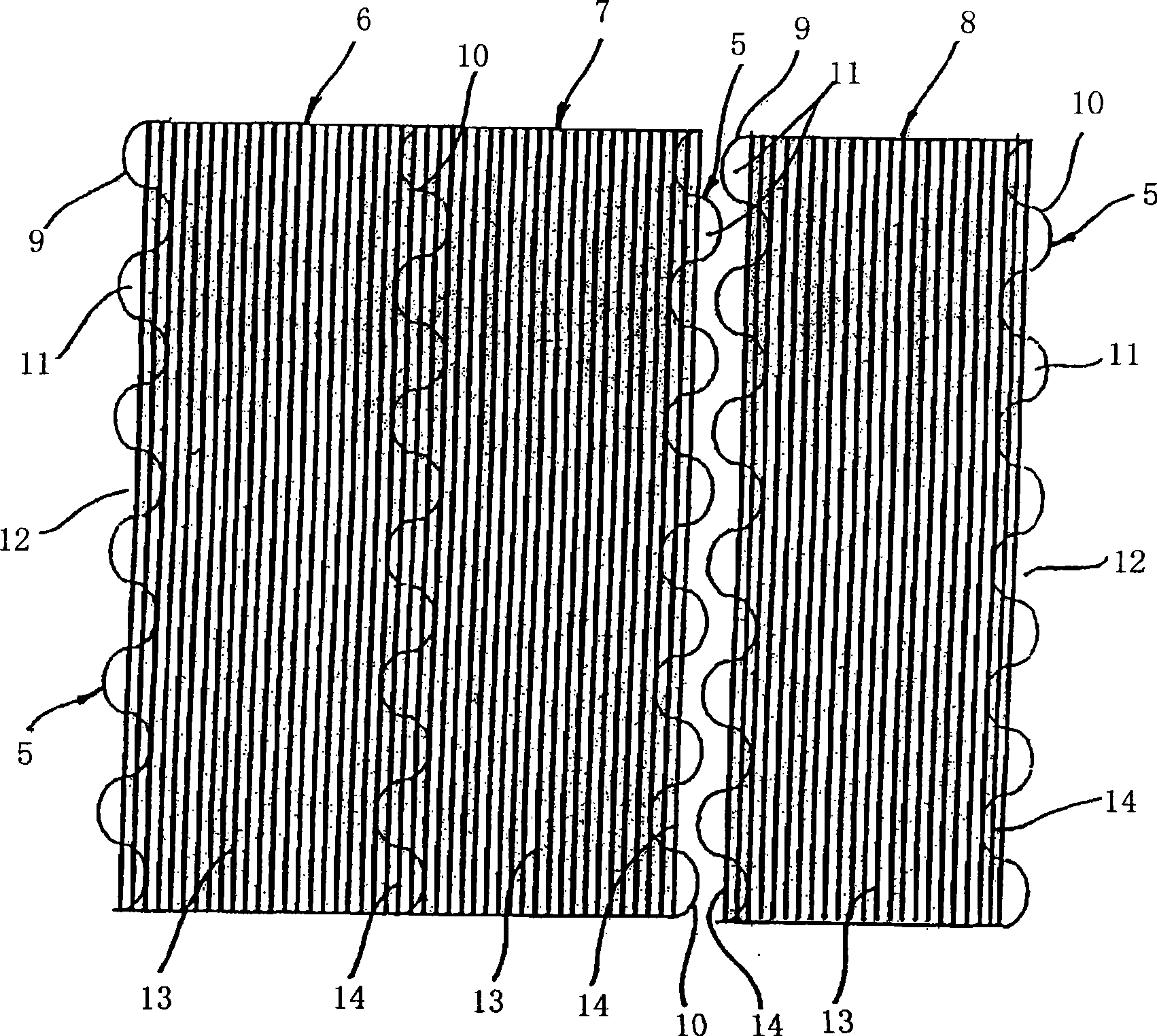 Method for manufacturing a machine felt and machine felt