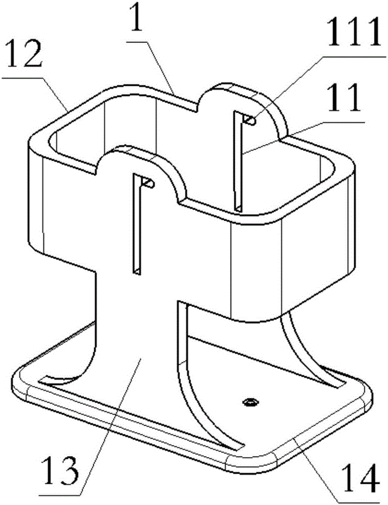 Square shredding device used for kitchen