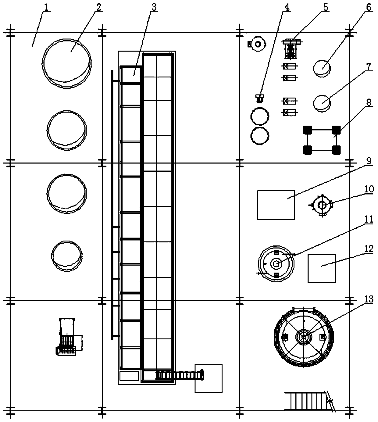 Treatment system for harmless and reduction of solid waste and solid waste treatment method