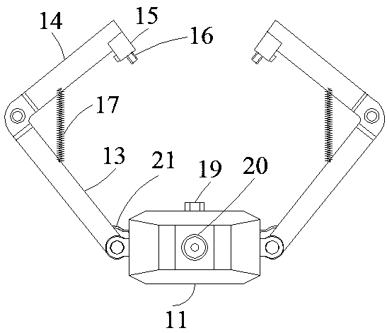 Adjustable climbing robot