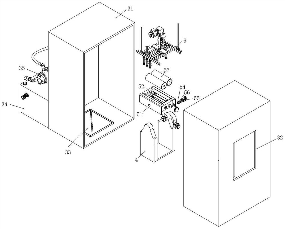 Plastic bottle cleaning and crushing integrated device