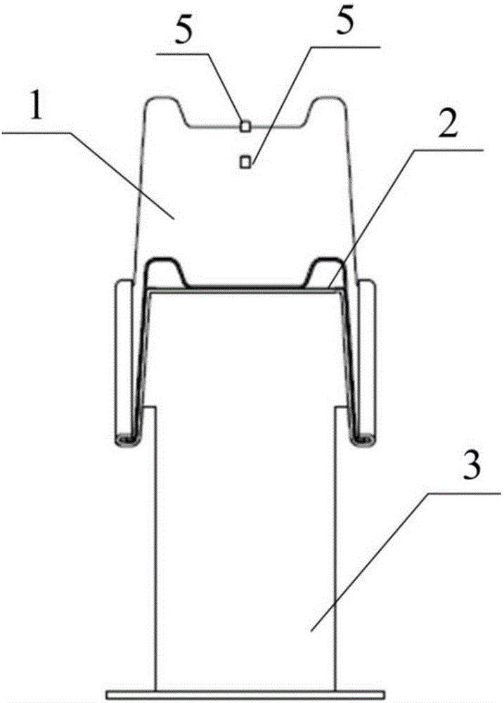 Bumper device integrally formed by metal/composite material