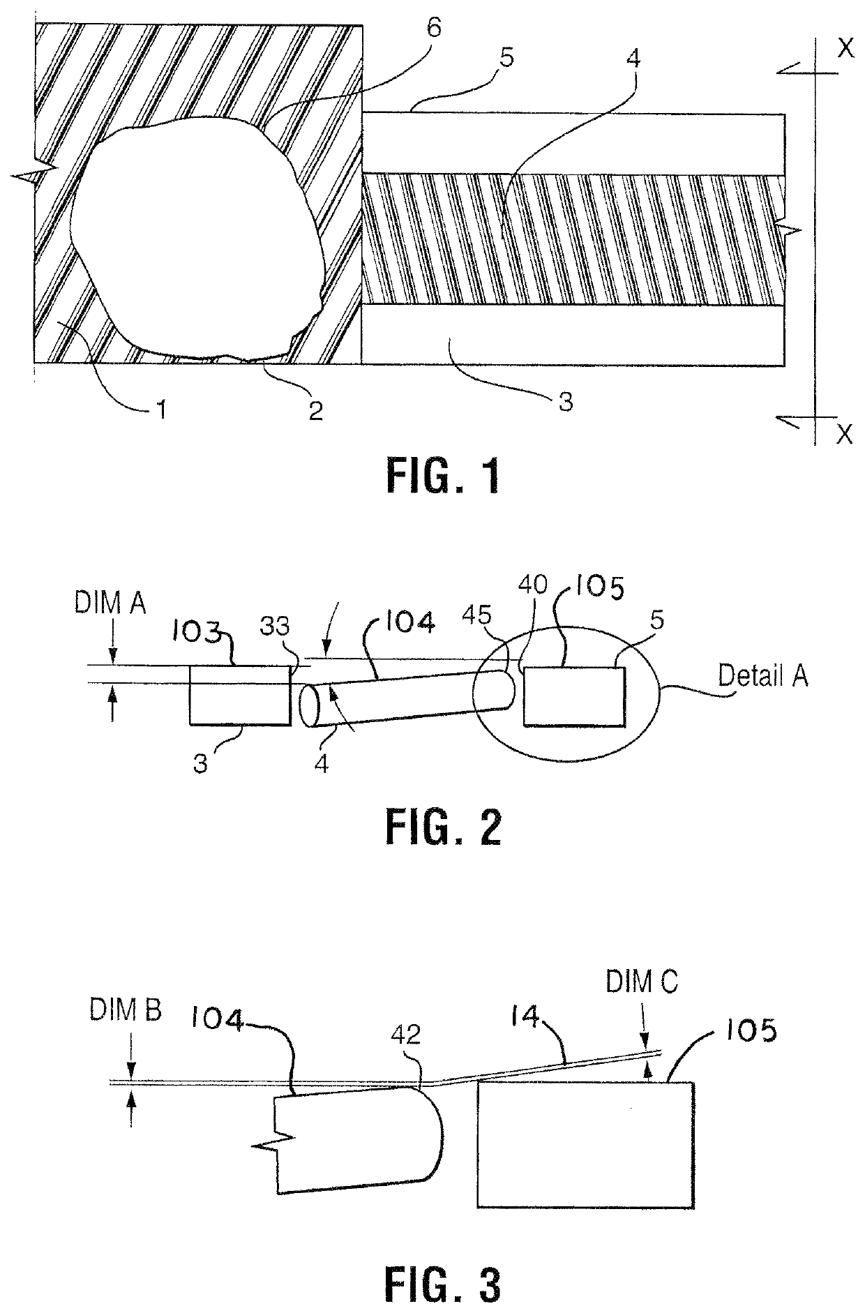 Singulator conveyor assembly for separating parcels